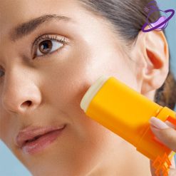 کرم ضد آفتاب استیکی بیوکسین BIOXCIN