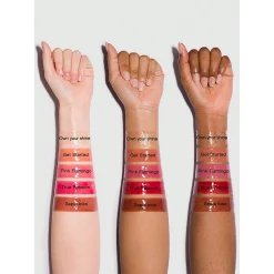 لیپ پلامپر سرنگی شیگلم مدل Booster Shine Plumping Lip Gloss
